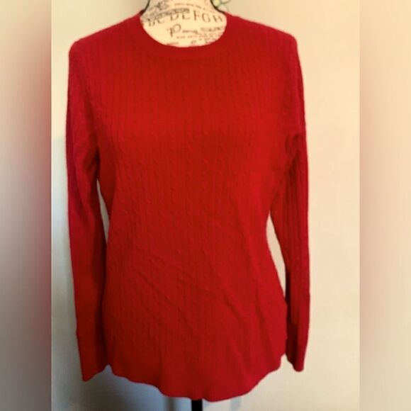 Bundle Green and Red Vintage Sweaters - Picture 5 of 7